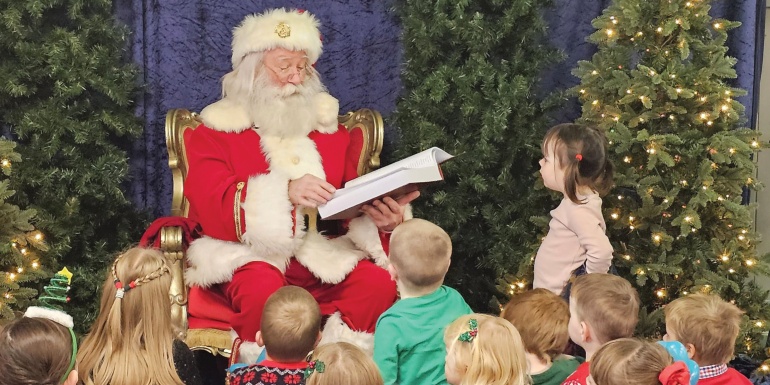 Breakfast with Santa at Downtown Garden Centre in Grantham